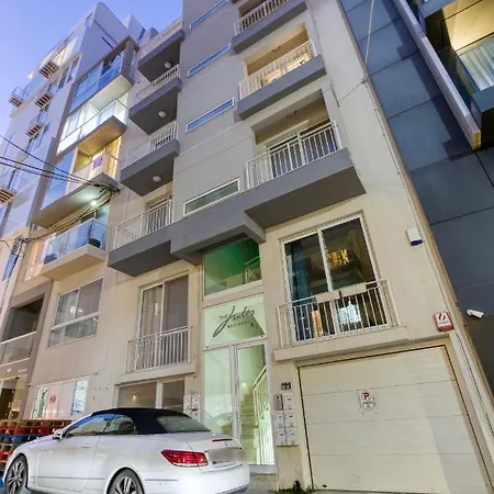 A Lovely 2br Maisonette With Private Terrace & Bbq By 360 Estates St. Julian's