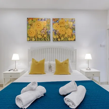 Apartment A Lovely 2br Maisonette With Private Terrace & Bbq By 360 Estates