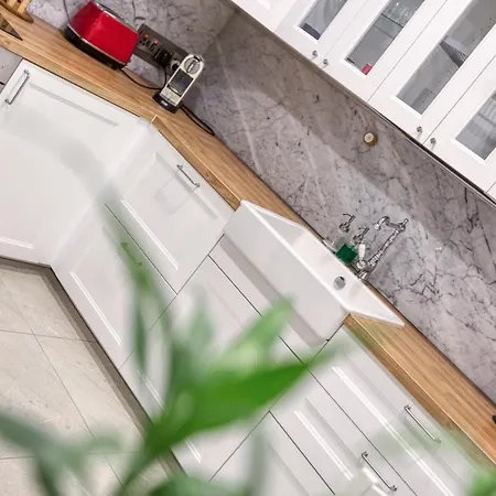 Apartment A Lovely 2br Maisonette With Private Terrace & Bbq By 360 Estates *