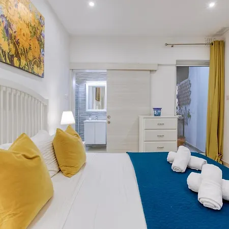 A Lovely 2br Maisonette With Private Terrace & Bbq By 360 Estates *